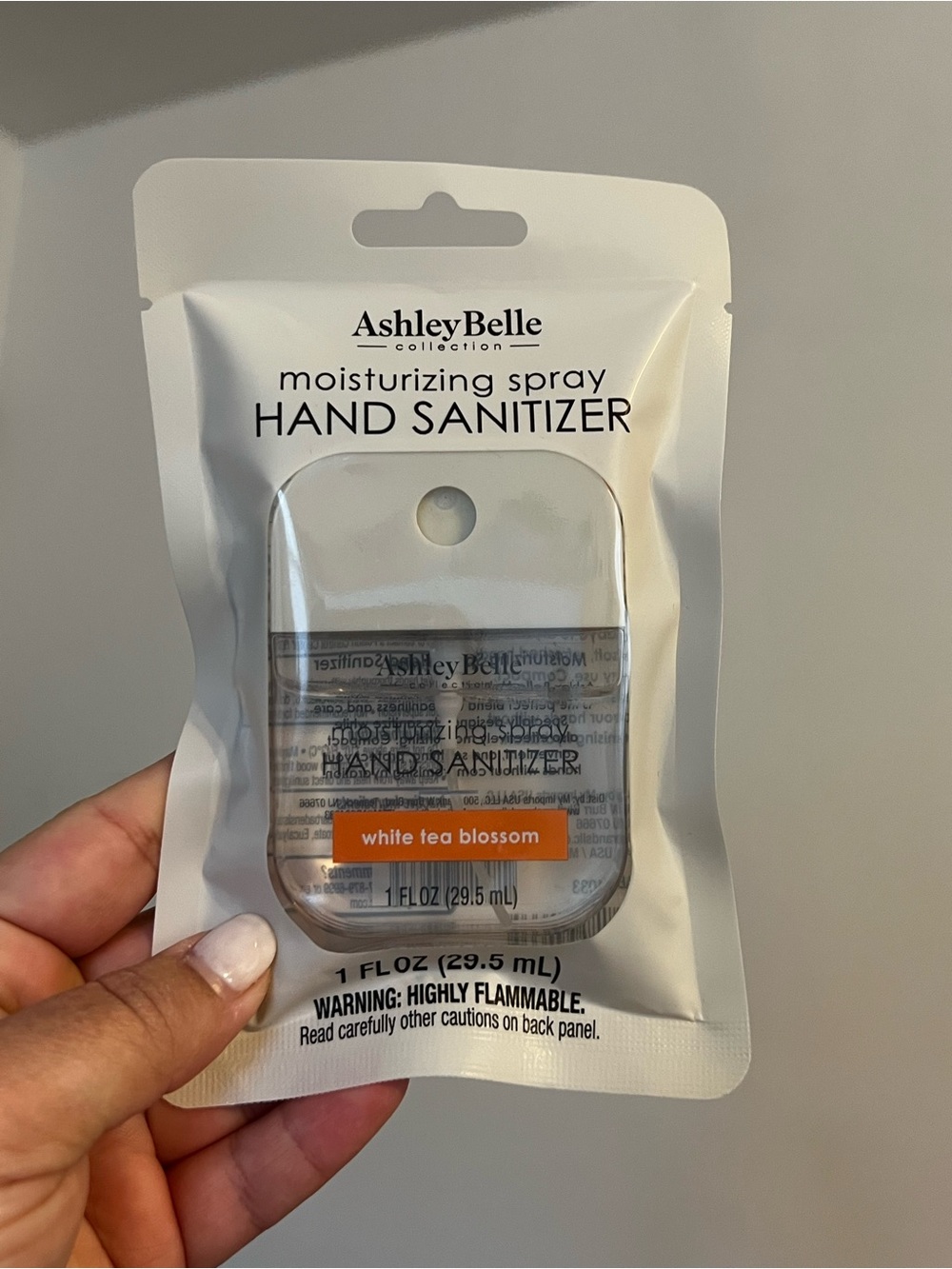 White Hand Sanitizer Spray - White Tea Blossom